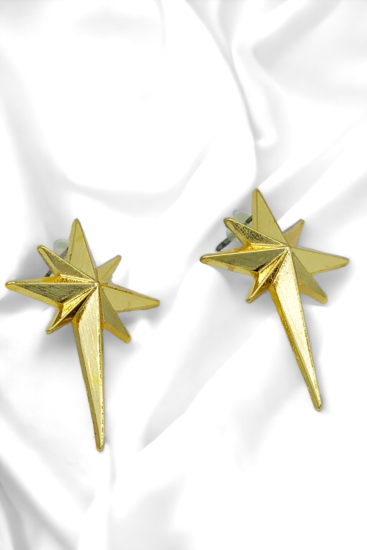 Kadın Gold Renk Kuzey Yıldızı Şık Küpe 003