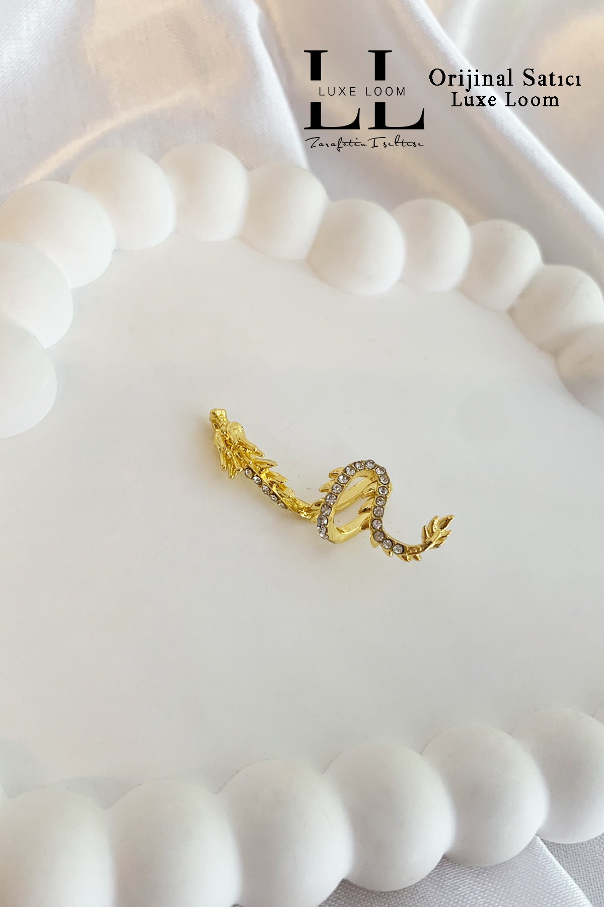 Kadın Kararmayan Gold Şık Zirkon Taşlı Ejderha Sağ Kulak Deliksiz Kıkırdak Küpe 001