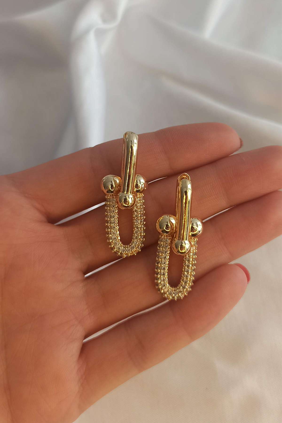 Kadın Zirkon Taşlı Gold Renk Ataş  Model Küpe 007