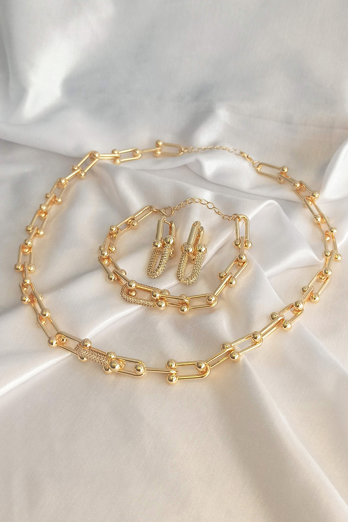 Kadın Zirkon Taşlı Gold Renk Tiffany & Co Model Kolye Küpe Bileklik Seti