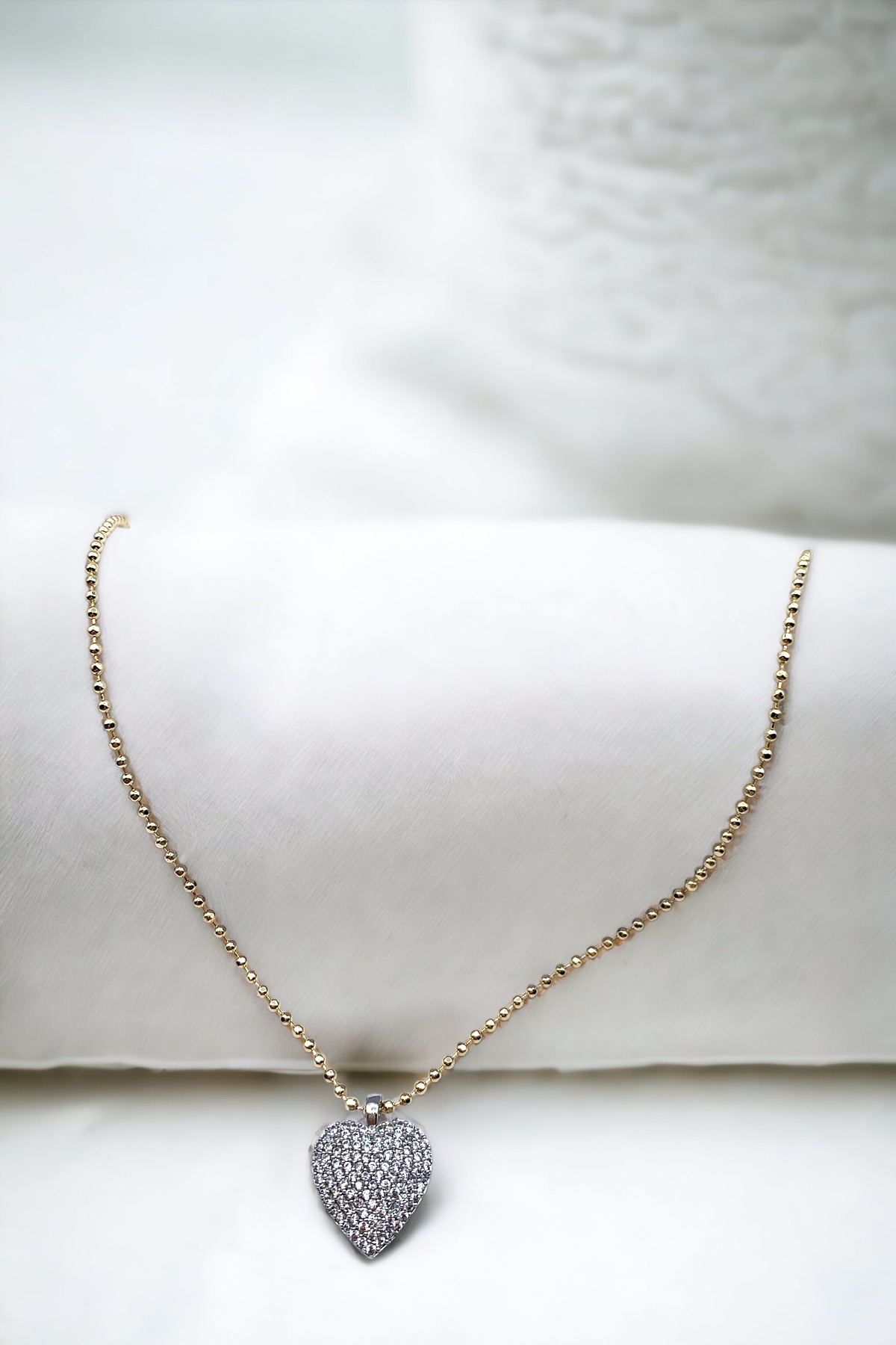 Kadın Zirkon Taşlı Gold Zincir Gümüş Renk Çelik Kalp Şık Kolye