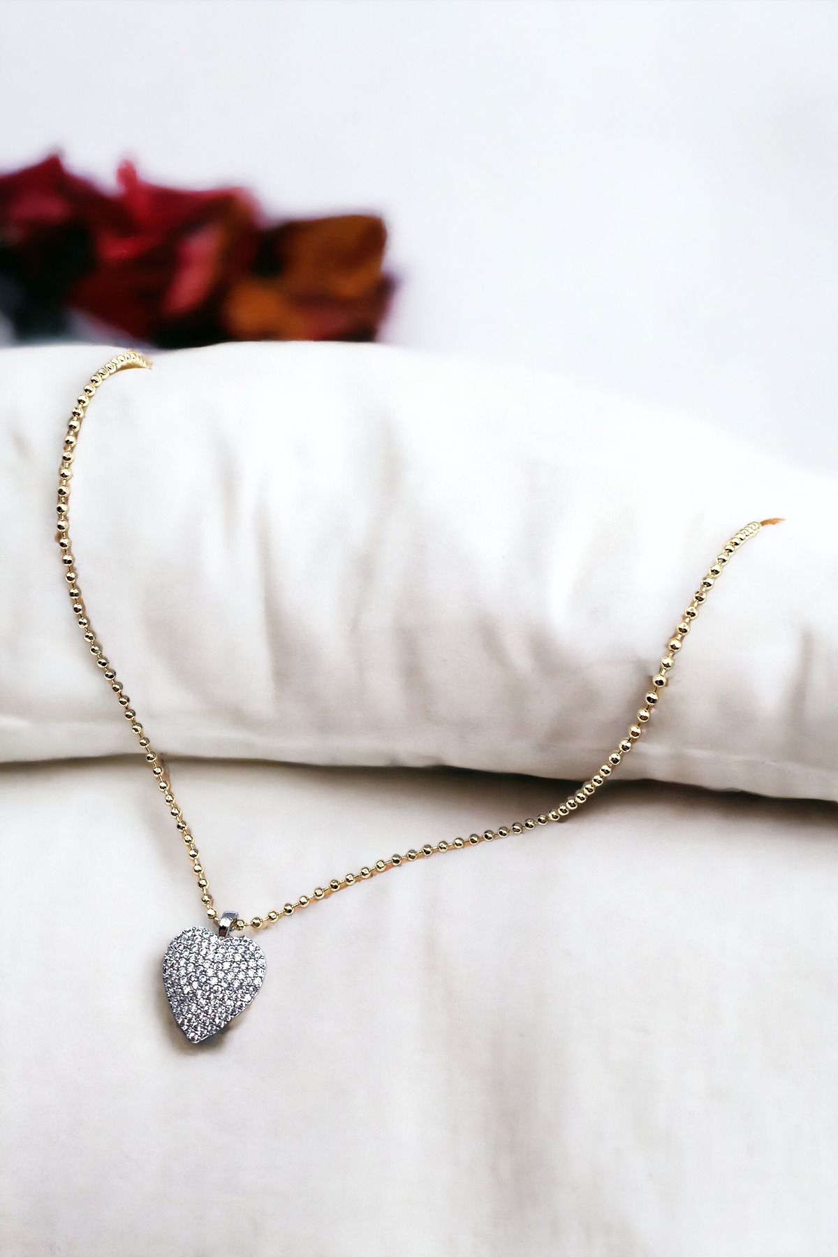 Kadın Zirkon Taşlı Gold Zincir Gümüş Renk Çelik Kalp Şık Kolye